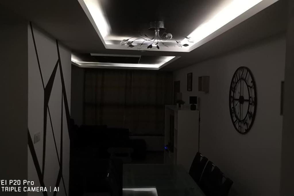 Vue Sur Meuse Avec Jacuzzi Et Sauna Exterieur. Yvoir Εξωτερικό φωτογραφία
