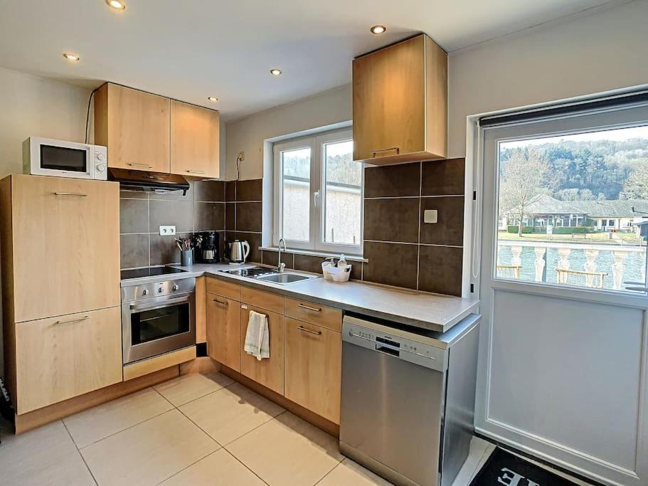 Vue Sur Meuse Avec Jacuzzi Et Sauna Exterieur. Yvoir Εξωτερικό φωτογραφία