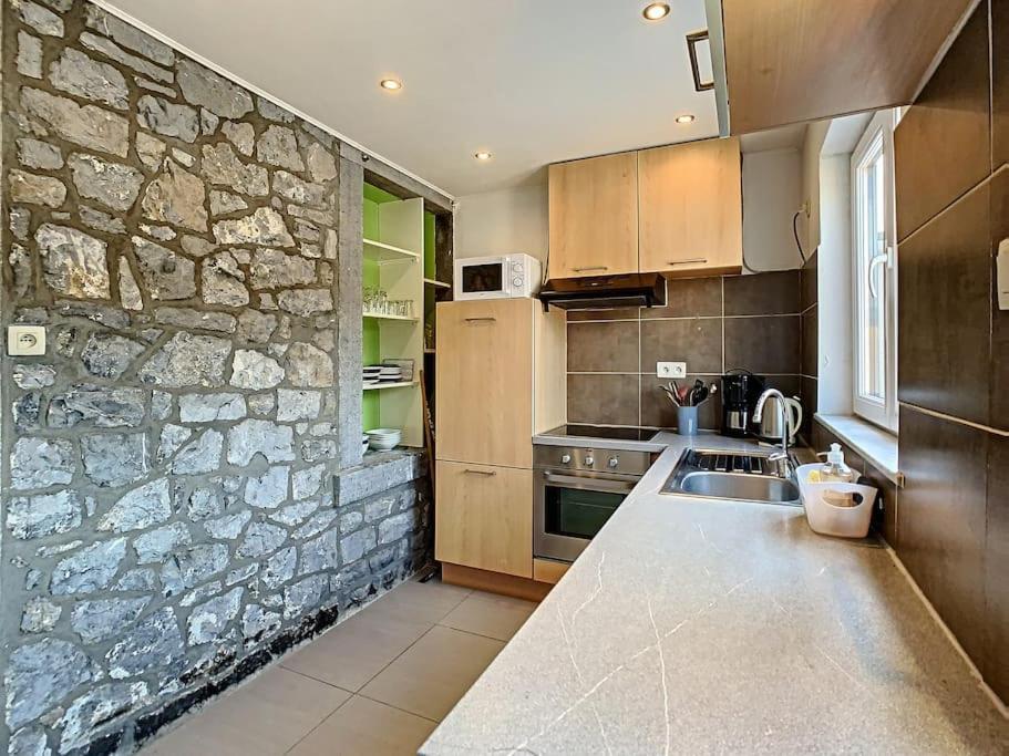Vue Sur Meuse Avec Jacuzzi Et Sauna Exterieur. Yvoir Εξωτερικό φωτογραφία